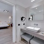 Roccaregina Hotel
