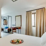 Hotel Roccaregina 3*
