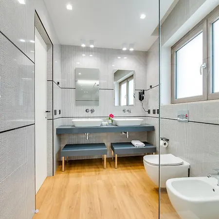 Roccaregina Otel 3*