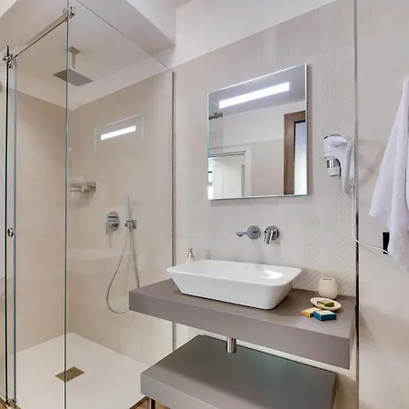 فندق Roccaregina