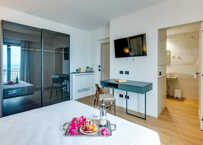 Roccaregina שאקה