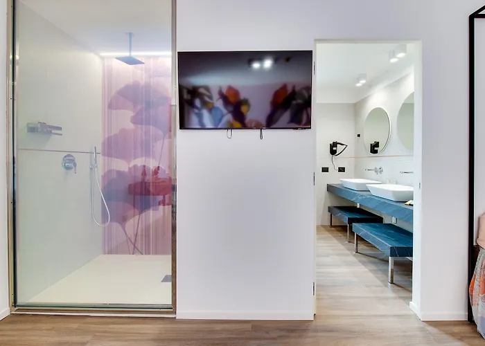 Roccaregina מלון